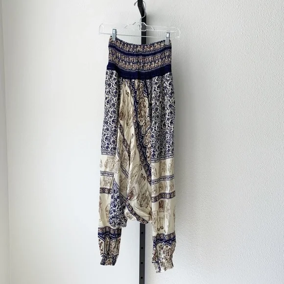 Thai harem pants - Picture 2 of 8